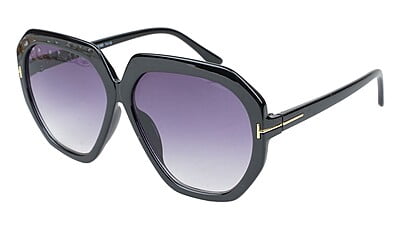 Female Oversized Sunglasses. Black Color Frame.