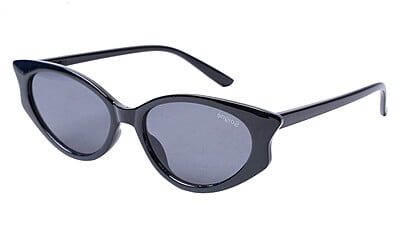 Soigné Female Large Cateye Sunglasses.Glossy Black