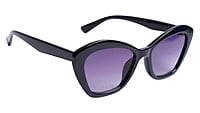 Soigné Female Oversized Cat Eye Sunglasses.Black Frame