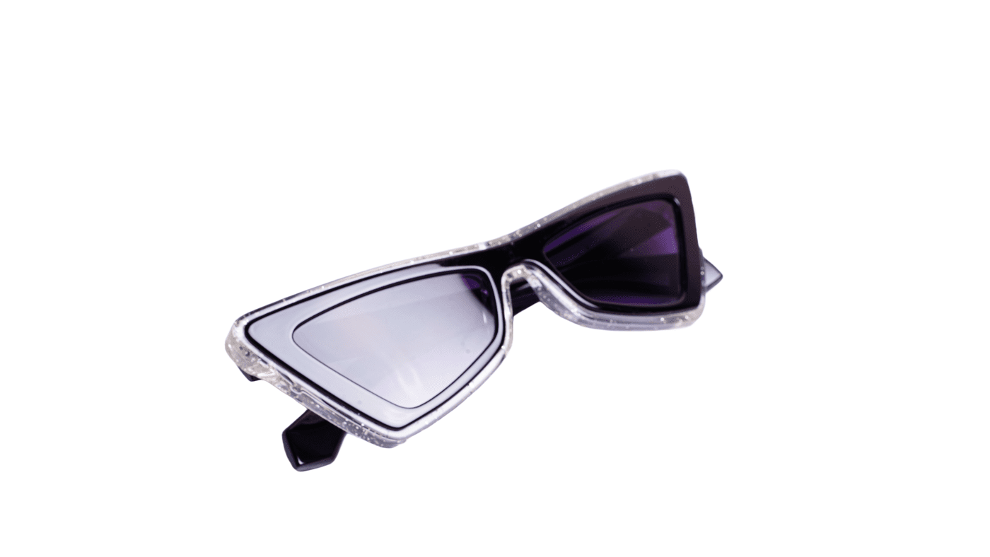 Soigné Female Large Cateye Sunglass.Transparent&Black Soigné Female Large Cateye Sunglass.Transparent&Black